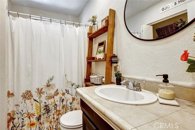 15936 Dauchy Avenue, Riverside, CA 92508