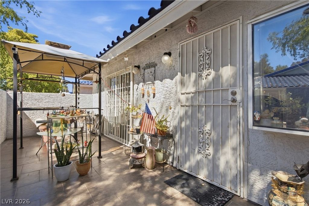 2121 Willowbury Drive C, Las Vegas, NV 89108 — photo 3