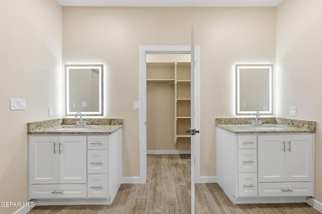 12329 JACK VOWELL Way, El Paso, TX 79934