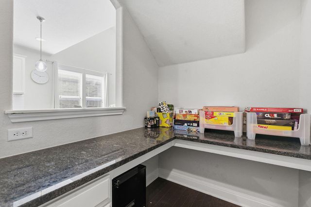 117 Methodius DR, Hutto, TX 78634