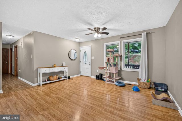 152 DEER PLACE CT, Strasburg, VA 22657
