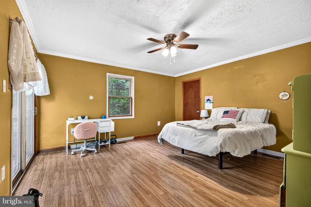 152 DEER PLACE CT, Strasburg, VA 22657