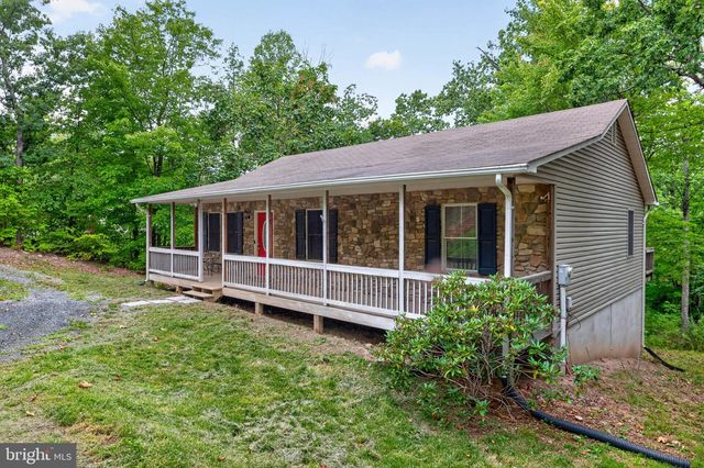 152 DEER PLACE CT, Strasburg, VA 22657
