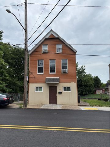 1010 Lincoln Avenue, Homewood Brushton, PA 15206