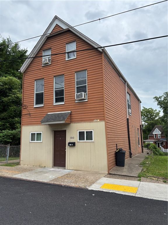1010 Lincoln Avenue, Homewood Brushton, PA 15206