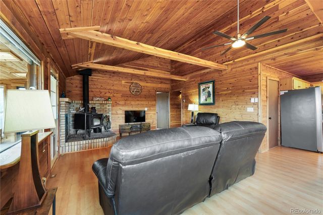 1721 Wildhorn Road, Florissant, CO 80816