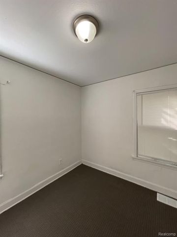 14560 Santa Rosa Drive, Detroit, MI 48238