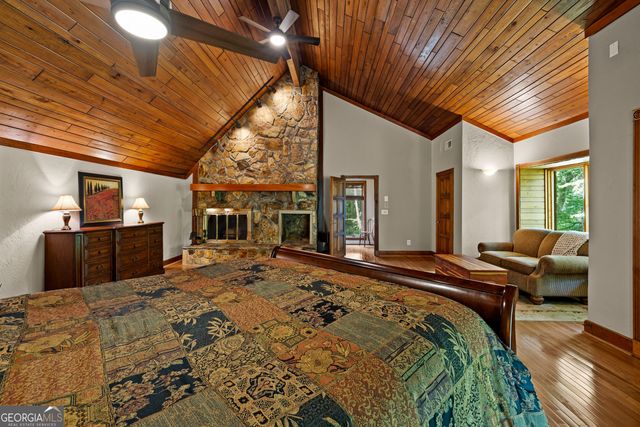 15 Red Bud Trail, Newnan, GA 30263