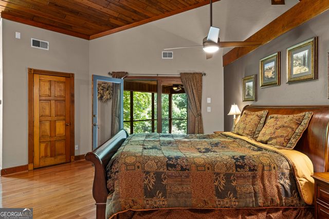 15 Red Bud Trail, Newnan, GA 30263