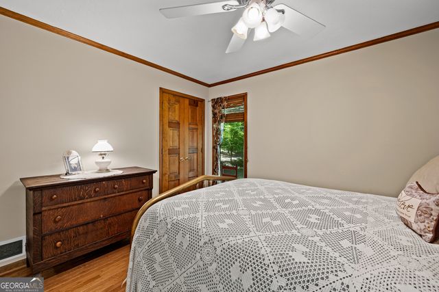 15 Red Bud Trail, Newnan, GA 30263