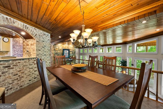15 Red Bud Trail, Newnan, GA 30263