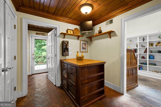 15 Red Bud Trail, Newnan, GA 30263
