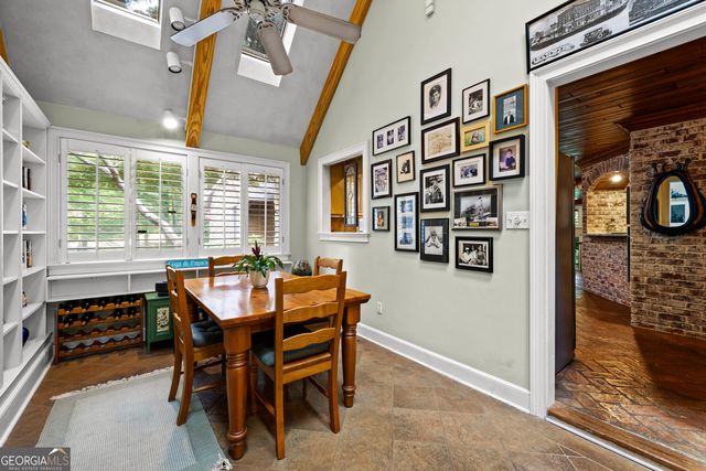 15 Red Bud Trail, Newnan, GA 30263