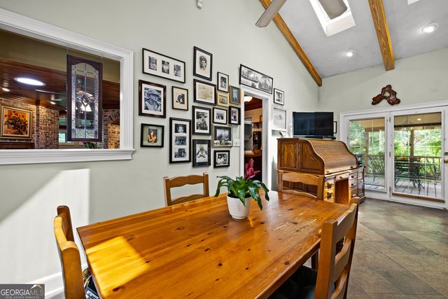 15 Red Bud Trail, Newnan, GA 30263