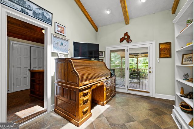 15 Red Bud Trail, Newnan, GA 30263