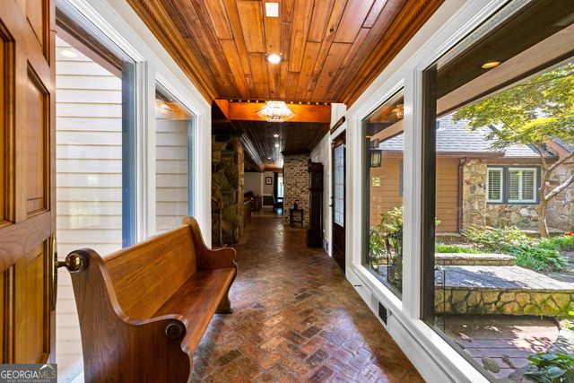 15 Red Bud Trail, Newnan, GA 30263
