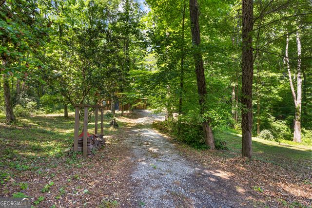 15 Red Bud Trail, Newnan, GA 30263