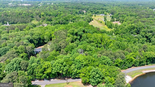15 Red Bud Trail, Newnan, GA 30263