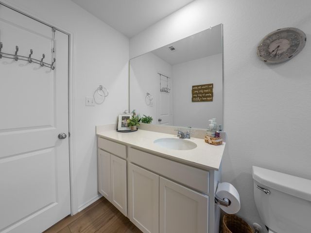 440 Sebring CIR, Hutto, TX 78634