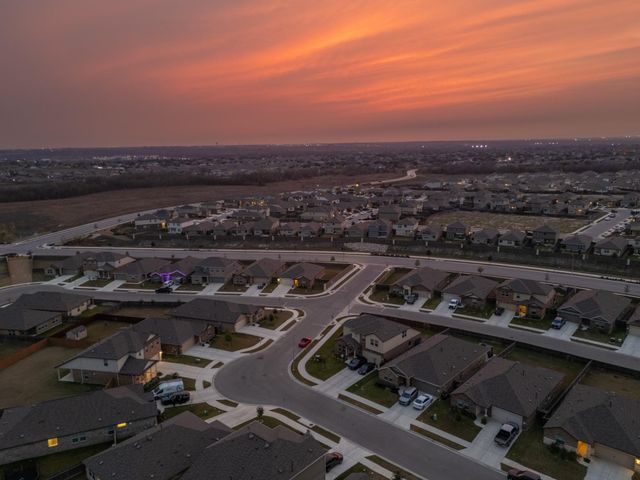 440 Sebring CIR, Hutto, TX 78634