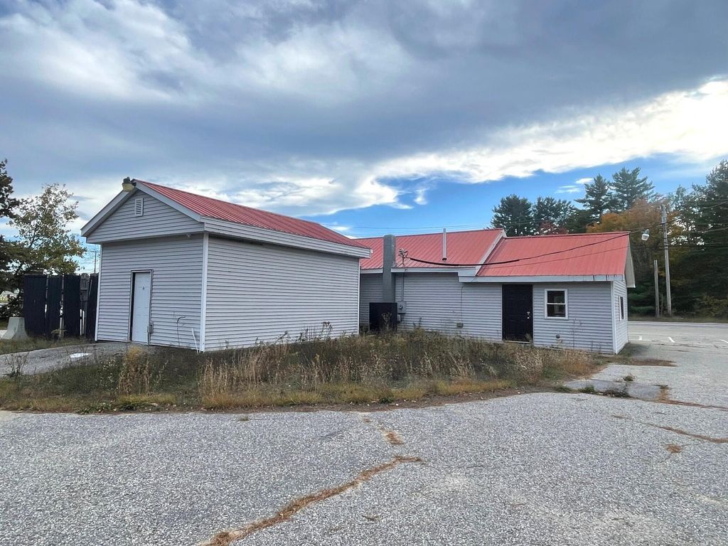 901 Main Street, Oxford, ME 04270 — photo 5