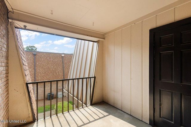 5155 Wayneland Drive, F6, Jackson, MS 39211