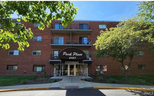 2937 Westbrook Dr Apt A220, Fort Wayne, IN 46805