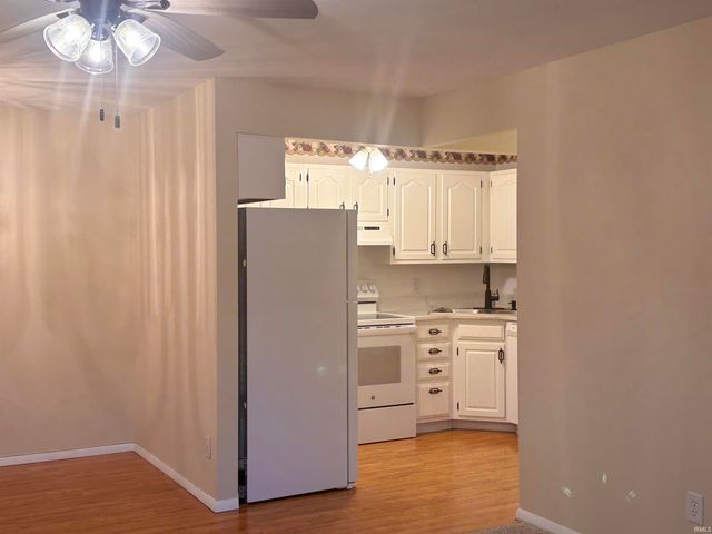 2937 Westbrook Dr Apt A220, Fort Wayne, IN 46805