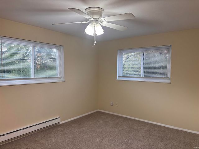 2937 Westbrook Dr Apt A220, Fort Wayne, IN 46805