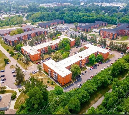 2937 Westbrook Dr Apt A220, Fort Wayne, IN 46805