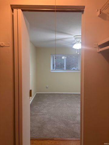 2937 Westbrook Dr Apt A220, Fort Wayne, IN 46805