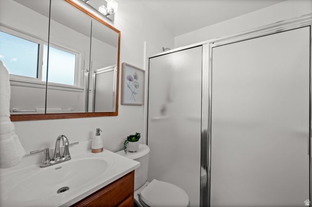 1082 N CAPISTRANO DR, Salt Lake City, UT 84116