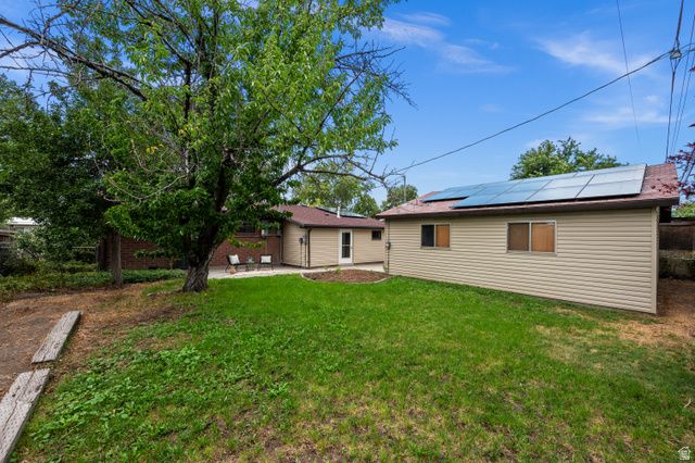 1082 N CAPISTRANO DR, Salt Lake City, UT 84116