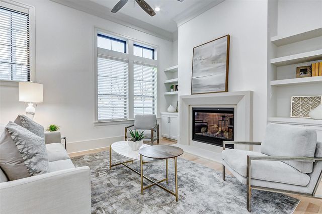 2122 Blalock Road B, Houston, TX 77080