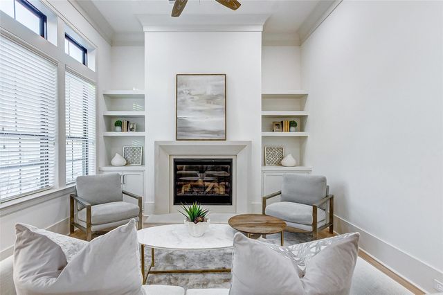 2122 Blalock Road B, Houston, TX 77080