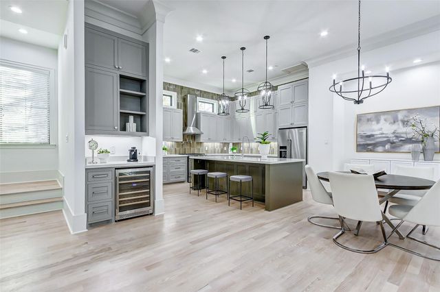 2122 Blalock Road B, Houston, TX 77080