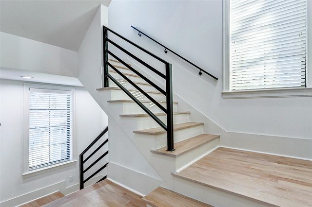 2122 Blalock Road B, Houston, TX 77080