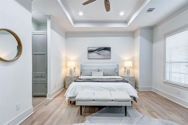 2122 Blalock Road B, Houston, TX 77080