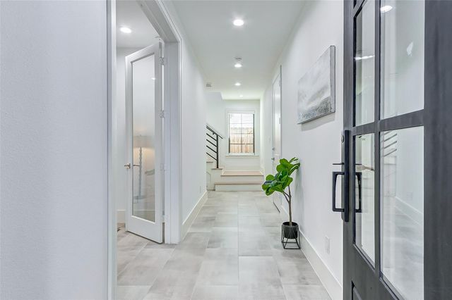 2122 Blalock Road B, Houston, TX 77080