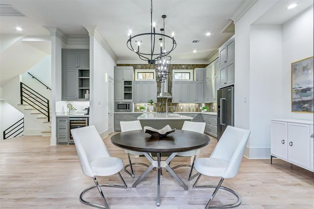 2122 Blalock Road B, Houston, TX 77080