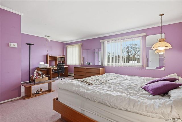16 Seaway Drive, Copiague, NY 11726