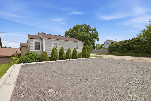 2212 Freeport Road, Harrison Twp, PA 15065