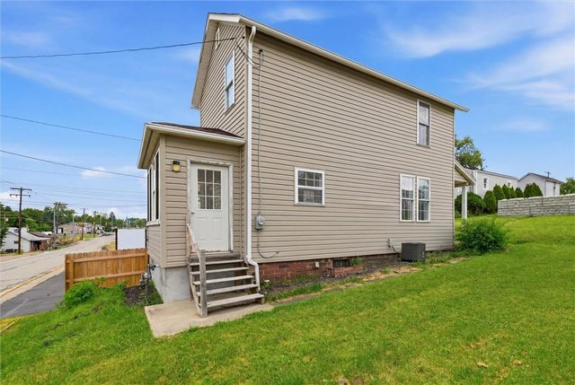 2212 Freeport Road, Harrison Twp, PA 15065