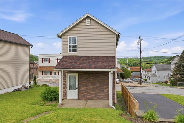 2212 Freeport Road, Harrison Twp, PA 15065
