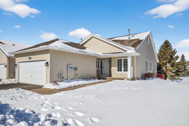 17427 Deerfield Drive SE, Prior Lake, MN 55372