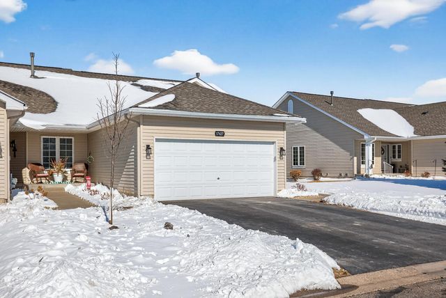 17427 Deerfield Drive SE, Prior Lake, MN 55372