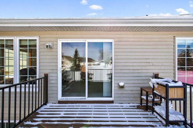 17427 Deerfield Drive SE, Prior Lake, MN 55372