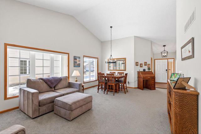17427 Deerfield Drive SE, Prior Lake, MN 55372