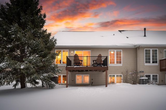 17427 Deerfield Drive SE, Prior Lake, MN 55372