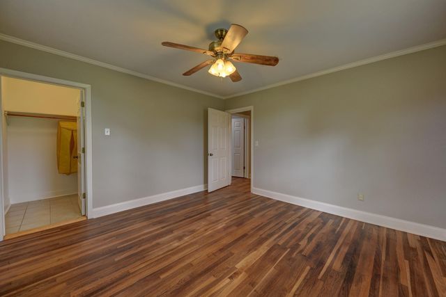 1532 Highway 159 W, Bellville, TX 77418
